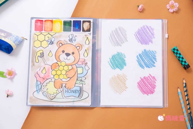 日本代購 - 鬼滅之刃 六層收納資料夾-柱 集合 (A4)