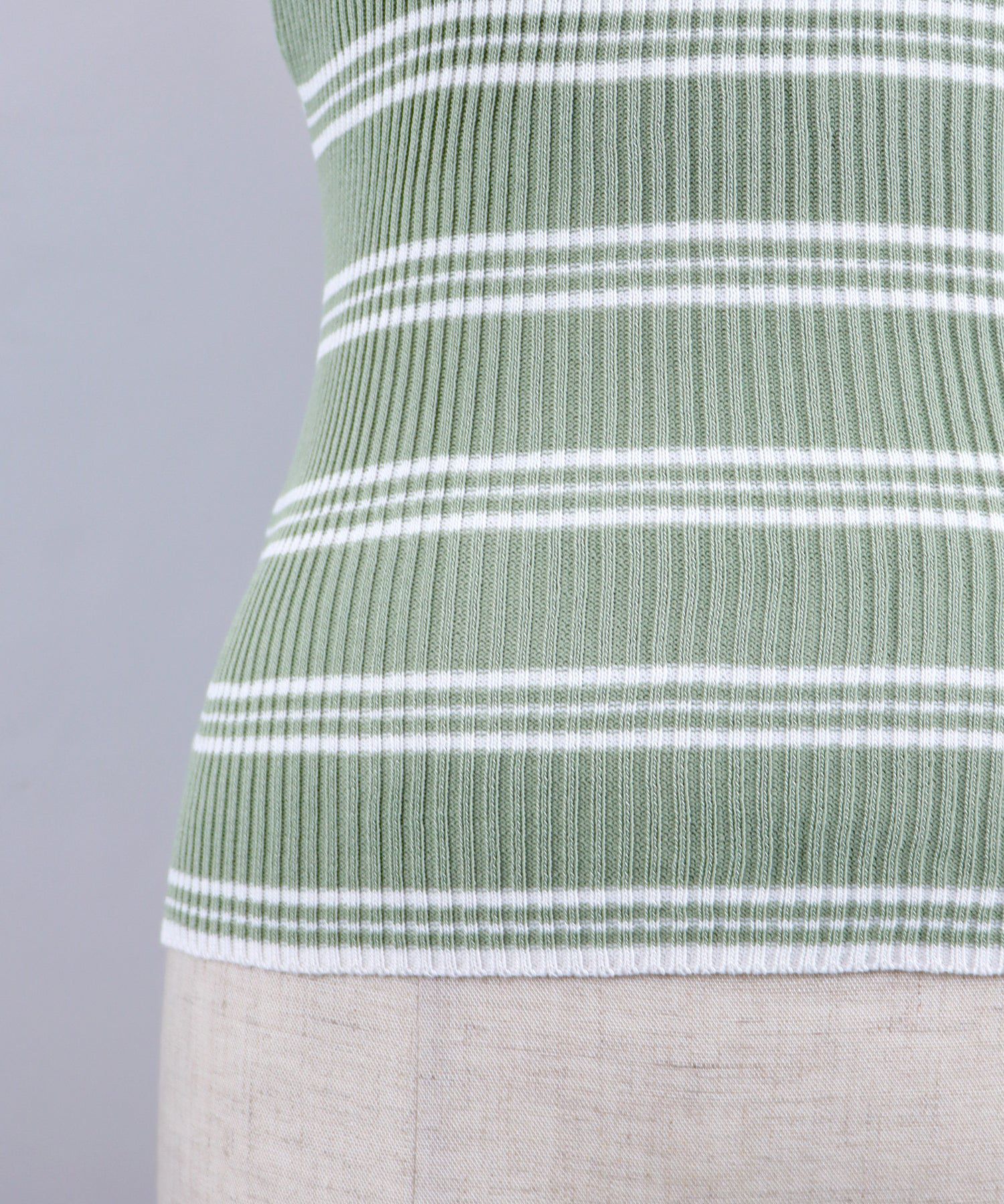 日本 BLUE EAST - 彈性羅紋無袖上衣/內搭-條紋-黑