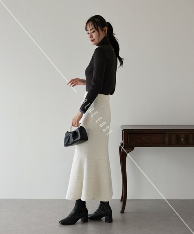 日本 BLUE EAST - 閃耀亮片針織美型魚尾裙-淺卡其