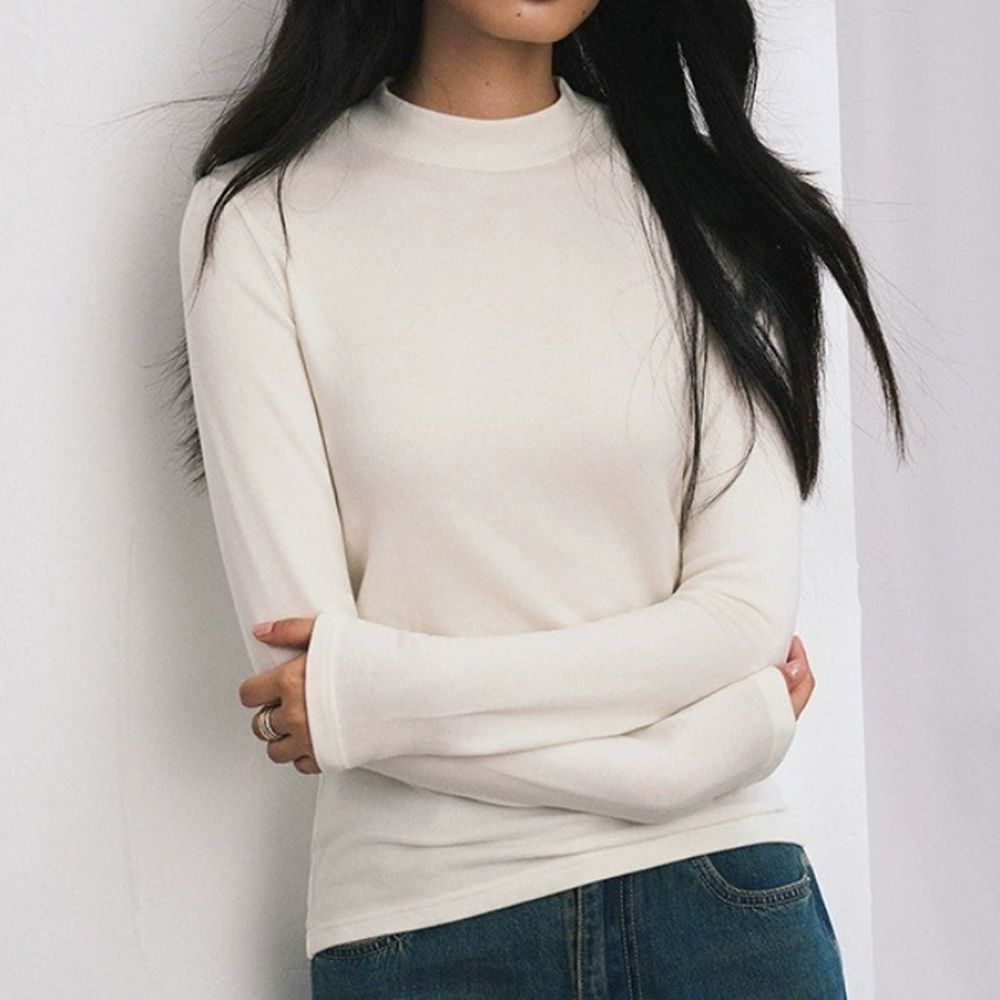 輕絨暖感4.4%羊毛天絲親膚小立領長袖上衣-羔白