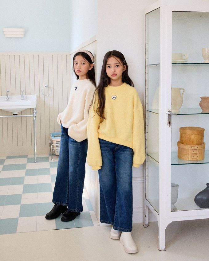 韓國 sm2 - 愛心點綴寬鬆落肩毛衣-黃