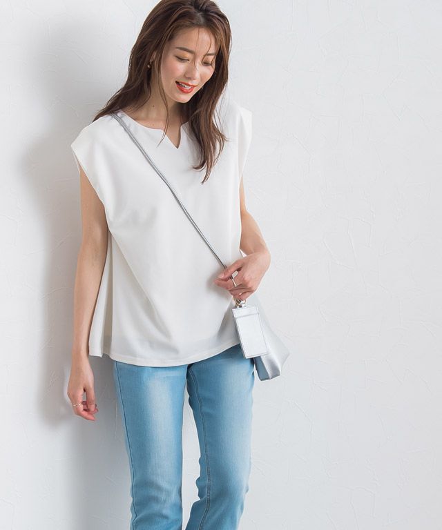 日本 Pierrot - 接觸涼感 小V領雪紡無袖上衣-橘