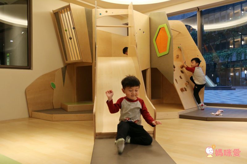 桃園名人堂花園大飯店 - 【兩大一小(6-12歲)】平日入住一泊一食豪華雙人房代訂房專案-有效期限至2024/01/31