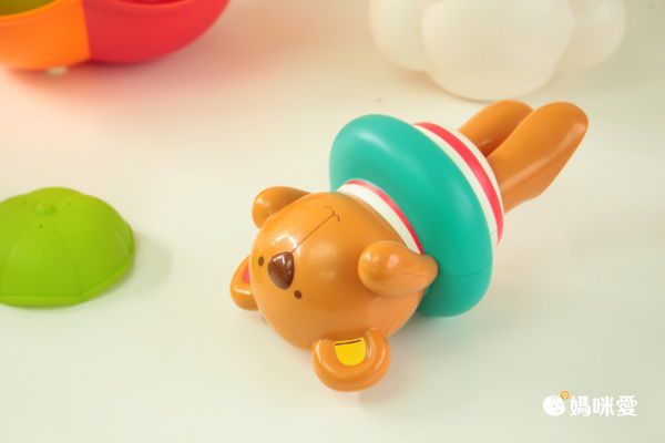 浴室秒變水上樂園【德國 Hape】戲水玩具，孩子愛上洗澡的魔法
