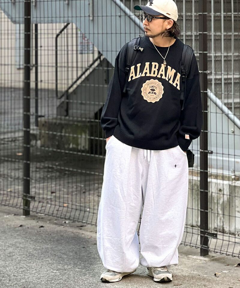 日本 Classical Elf - 圓領印花針織大學T-淺米杏