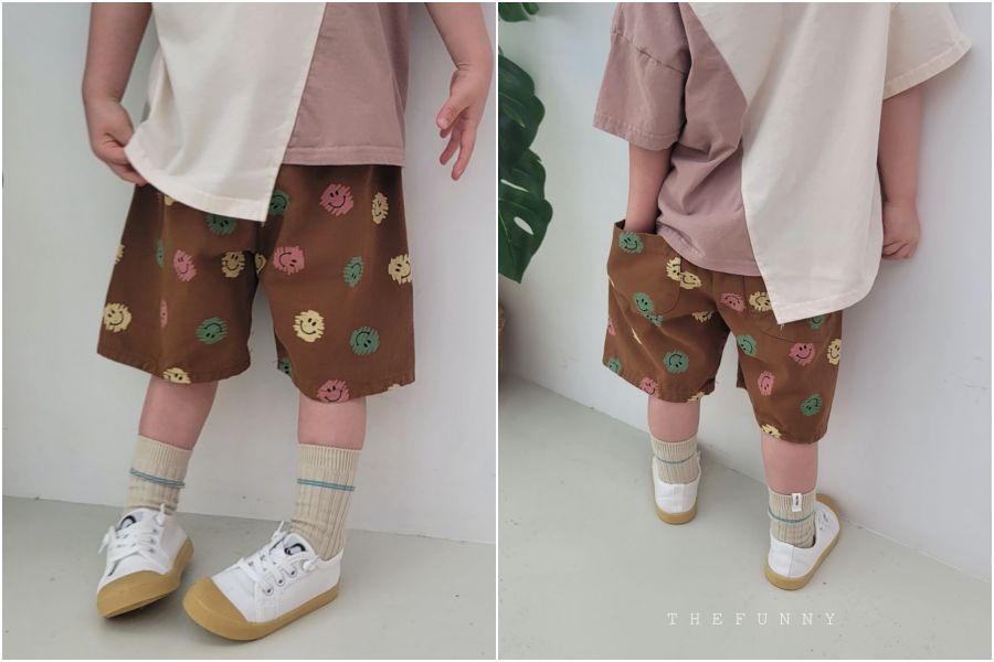 韓國 The Funny - 鬆緊腰笑臉短褲-咖啡