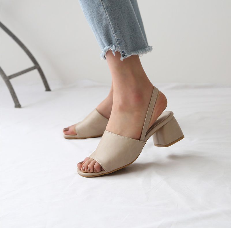 韓國 Dangolunni - 5cm寬面優雅細帶涼鞋-杏