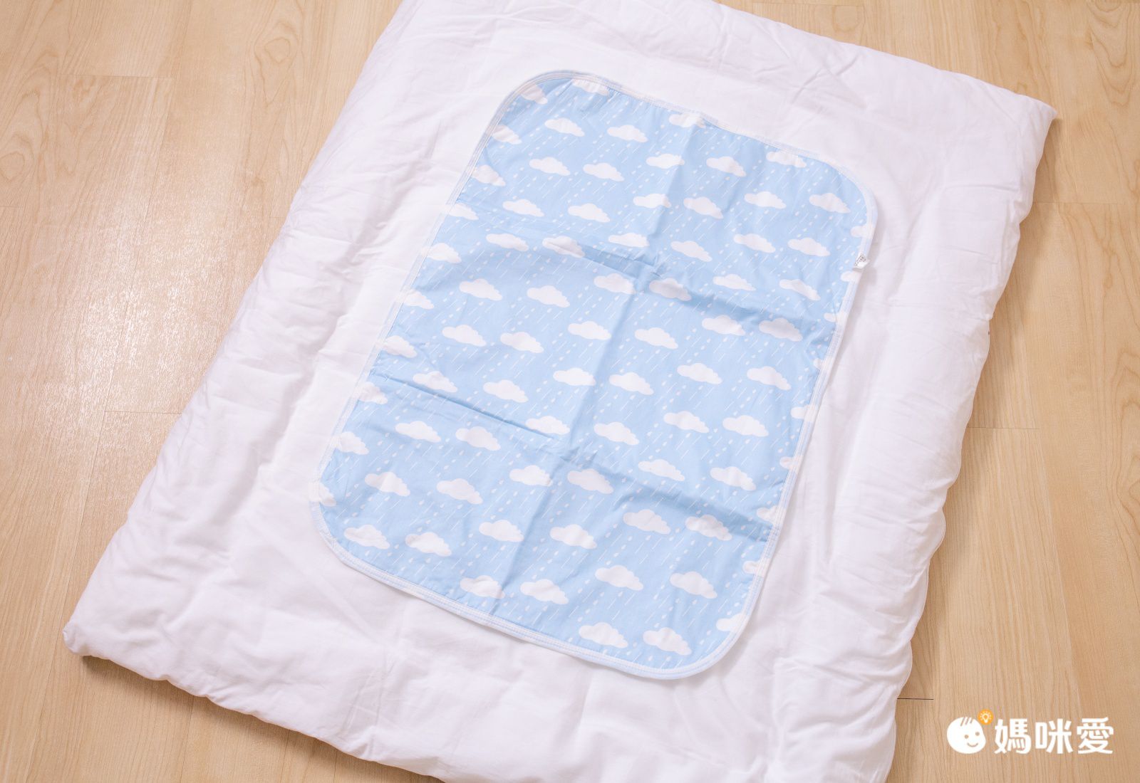 防水隔尿墊-泰迪小熊 (50*70cm)