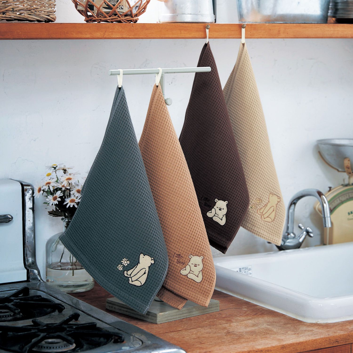 日本千趣會 - 迪士尼 鬆餅紋刺繡擦手巾兩件組-維尼-杏x深咖啡 (22x70cm)