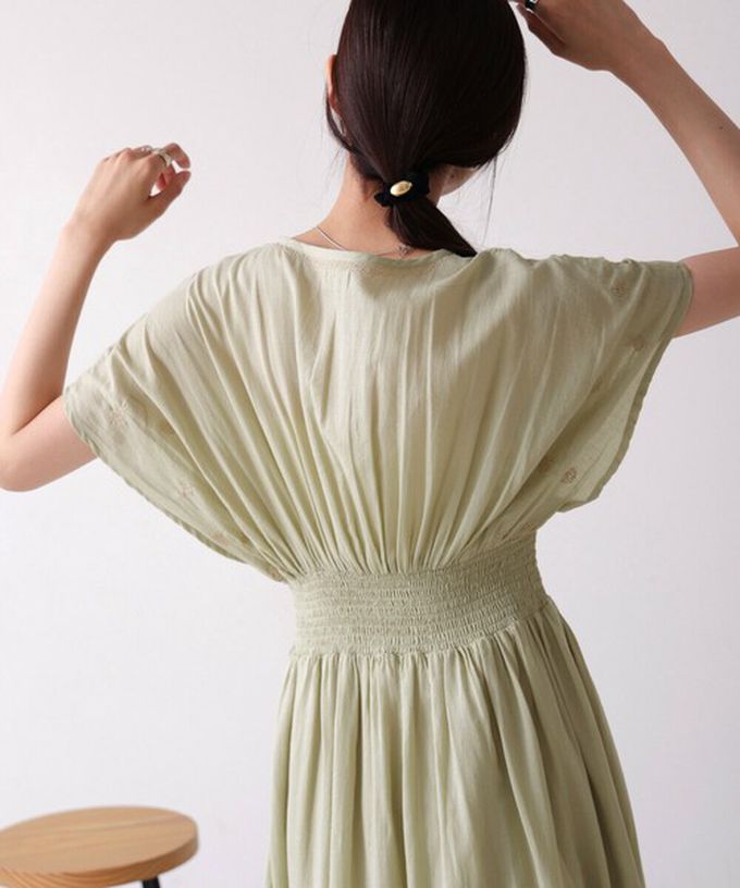 日本 Bab - 100%印度棉 素雅刺繡收腰短袖洋裝-象牙白