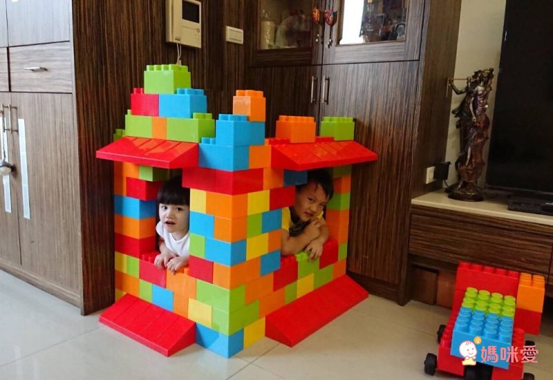 Massbricks 美斯積木 - 【進階豪華-人氣熱銷】美斯大型積木(附可拆卸專利輪子)-88pcs