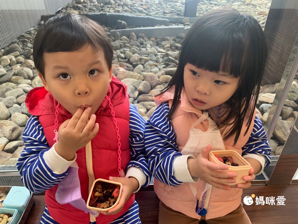 4Ｍ用到小學！美國 Miniware 多功能成長便當盒組