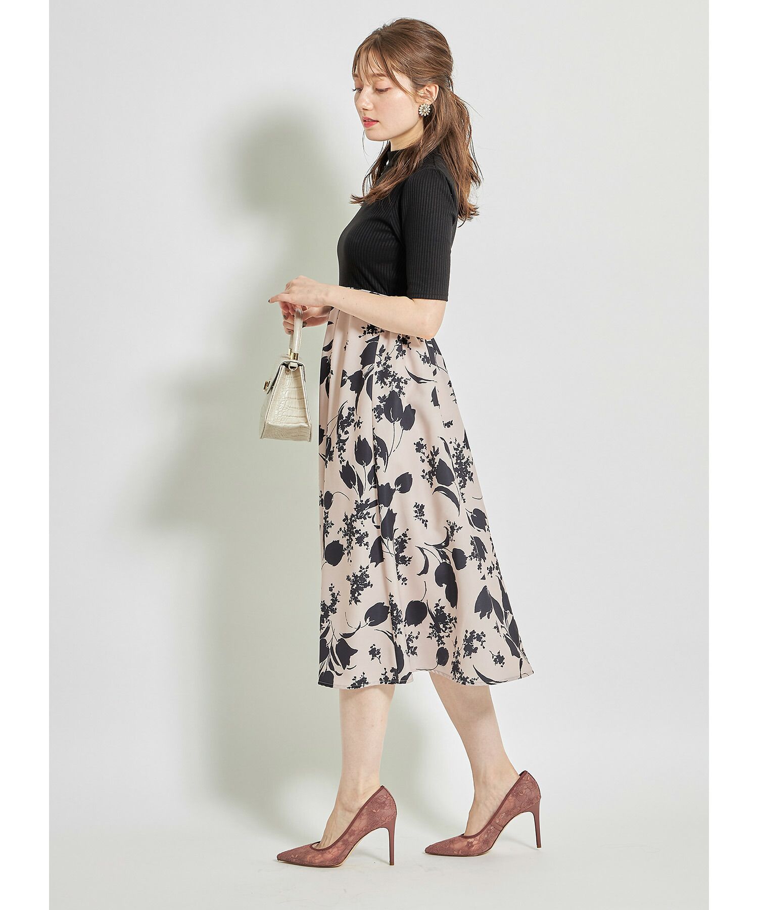 日本 tocco-closet - 修身羅紋拼接洋裝-鬱金香-黑x杏