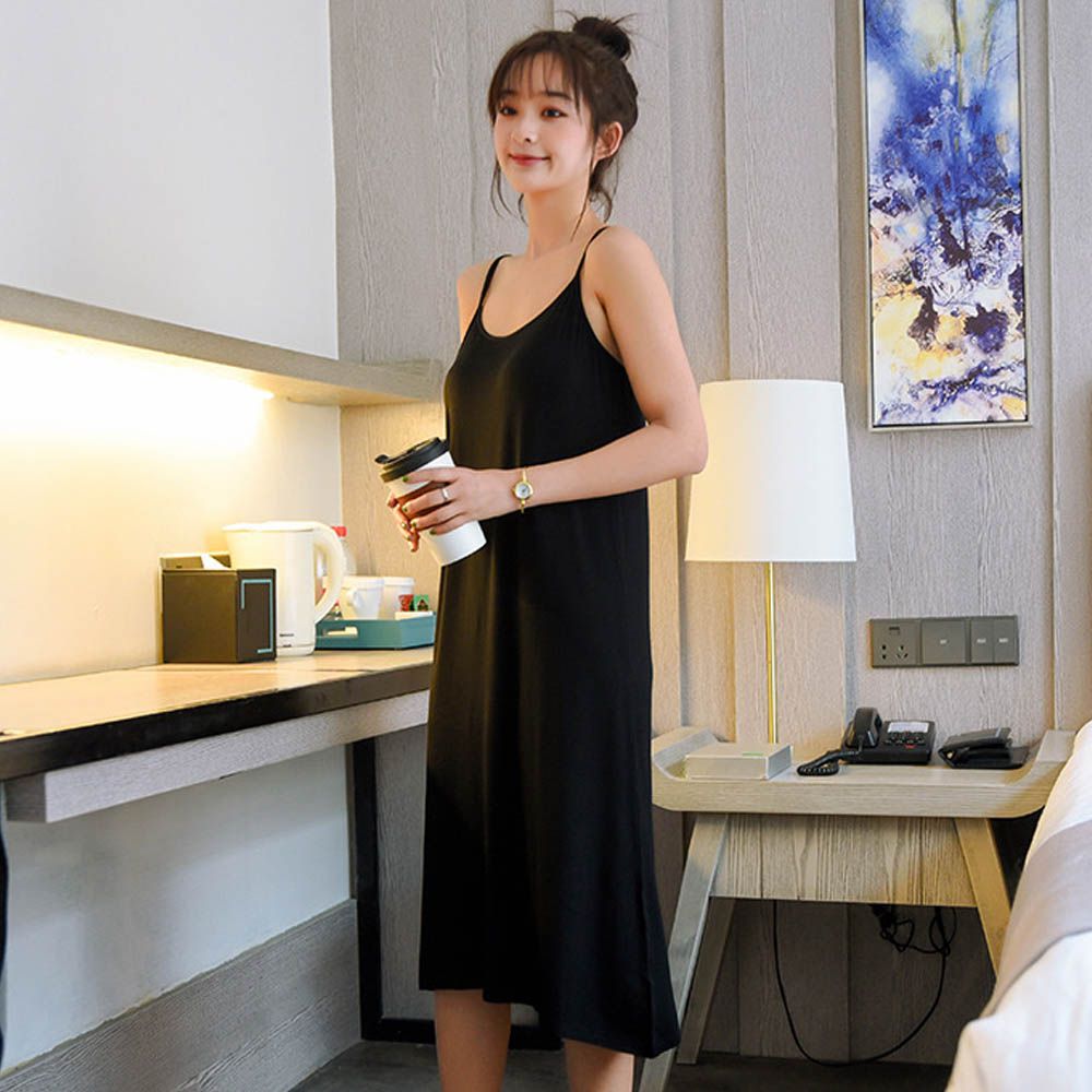 涼感莫代爾細肩帶Bra洋裝-黑色