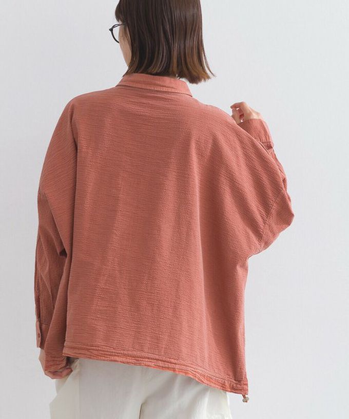 日本 Lupilien - 復古紋理率性抽繩純棉落肩襯衫-炭灰