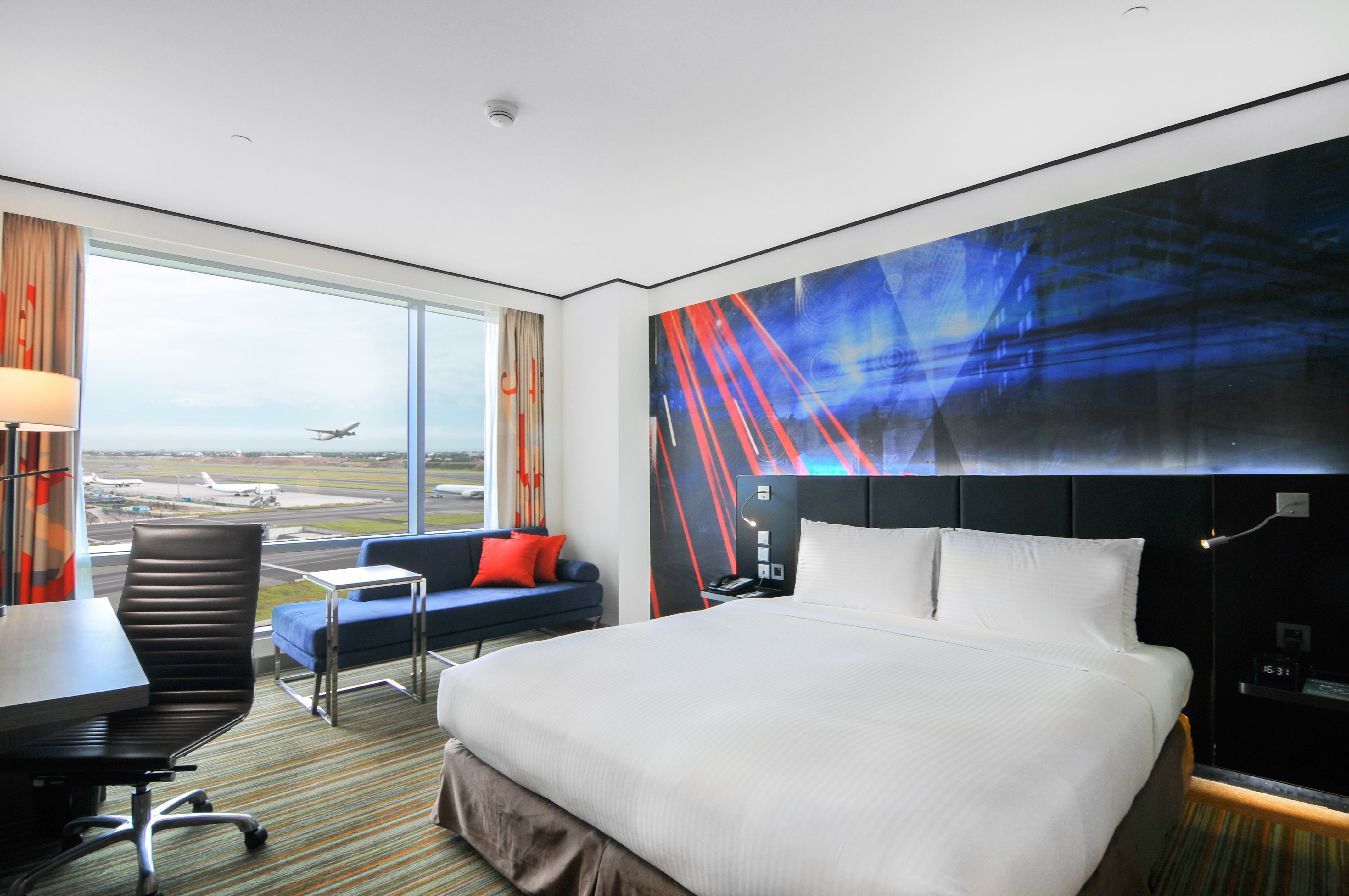 飛機控必追✈【台北諾富特華航桃園機場】二大一小一幼