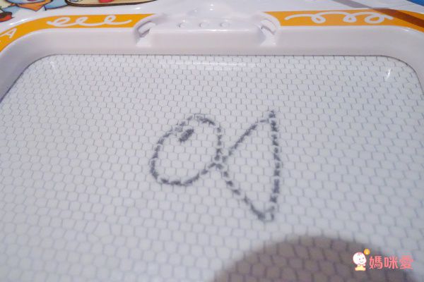 化身飛行員探索世界【Vtech】聲光探索地球儀