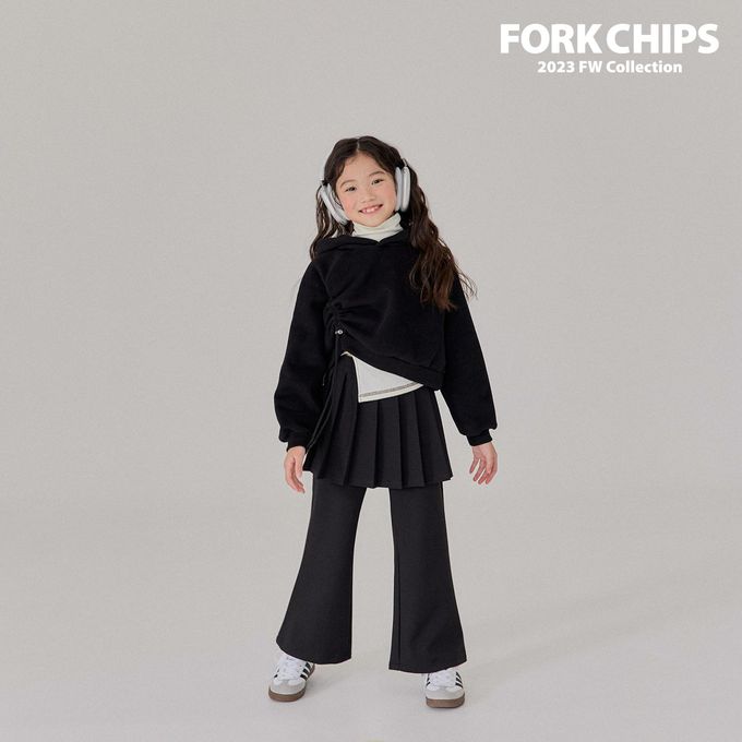 韓國 FORK CHIPS - 鬆緊腰裝飾百褶裙微喇叭長褲-黑