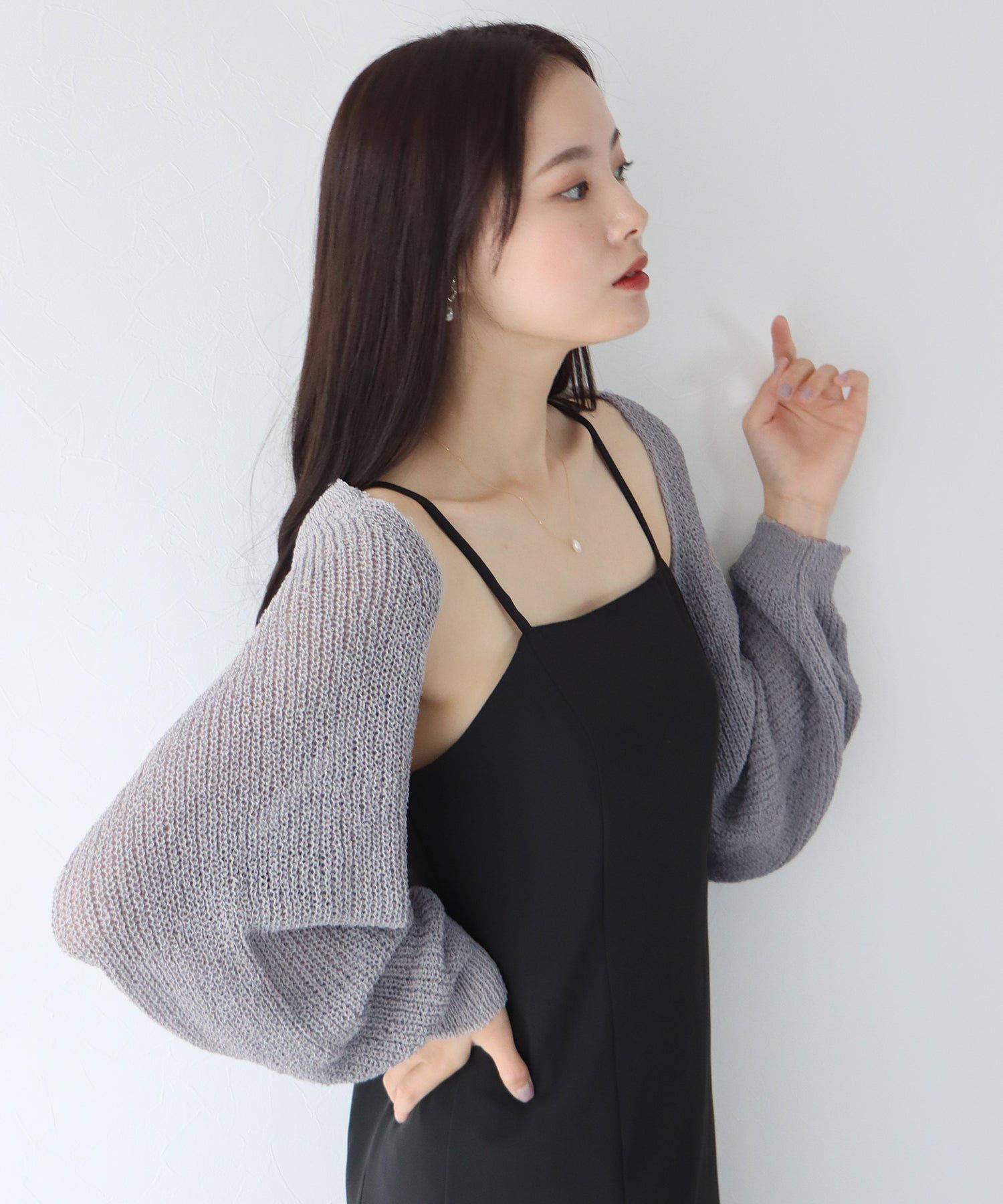 日本 BLUE EAST - 百搭開襟短版針織外套-米杏