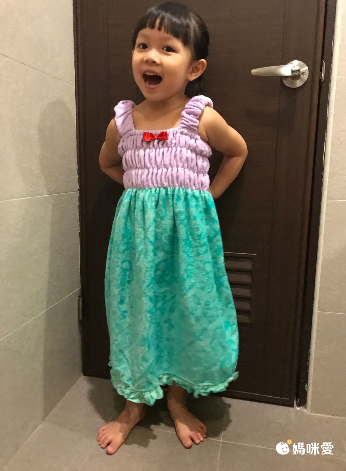 玩水必備！迪士尼公主浴巾、海灘/游泳浴巾