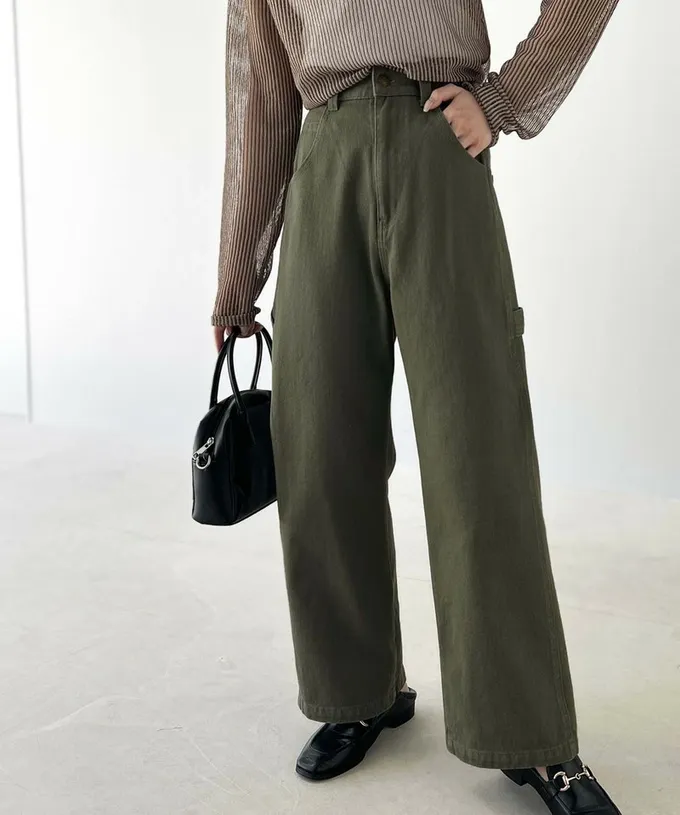 日本 Classical Elf - 超顯瘦厚磅百搭直筒褲-軍綠