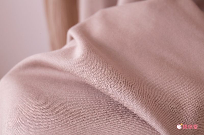 日本 Bou Jeloud - 異材質拼接百摺長袖上衣-萊姆黃