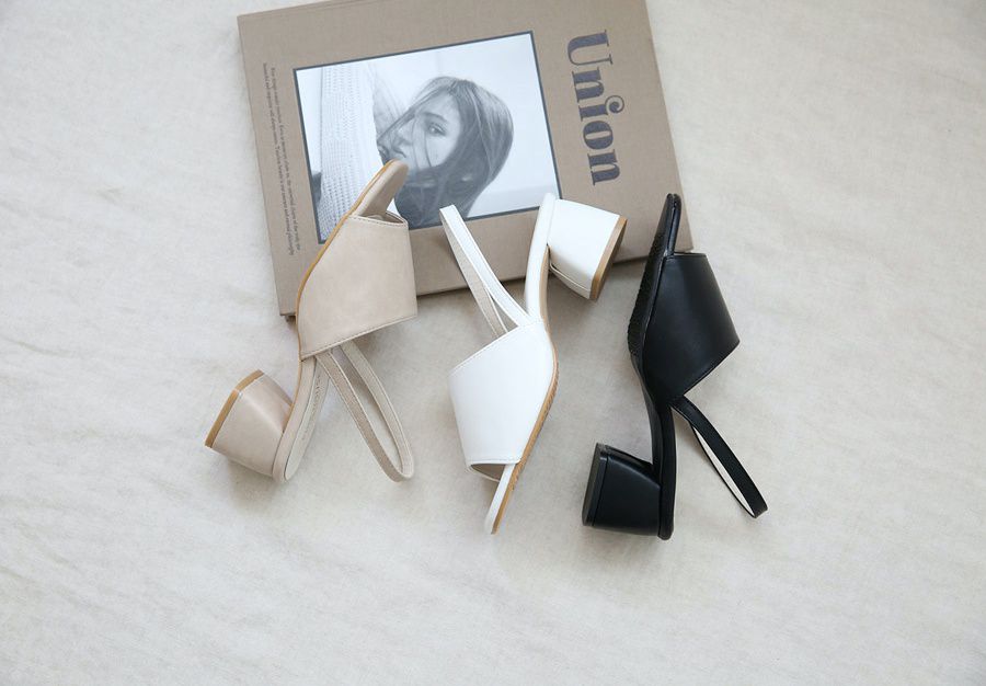 韓國 Dangolunni - 5cm寬面優雅細帶涼鞋-杏