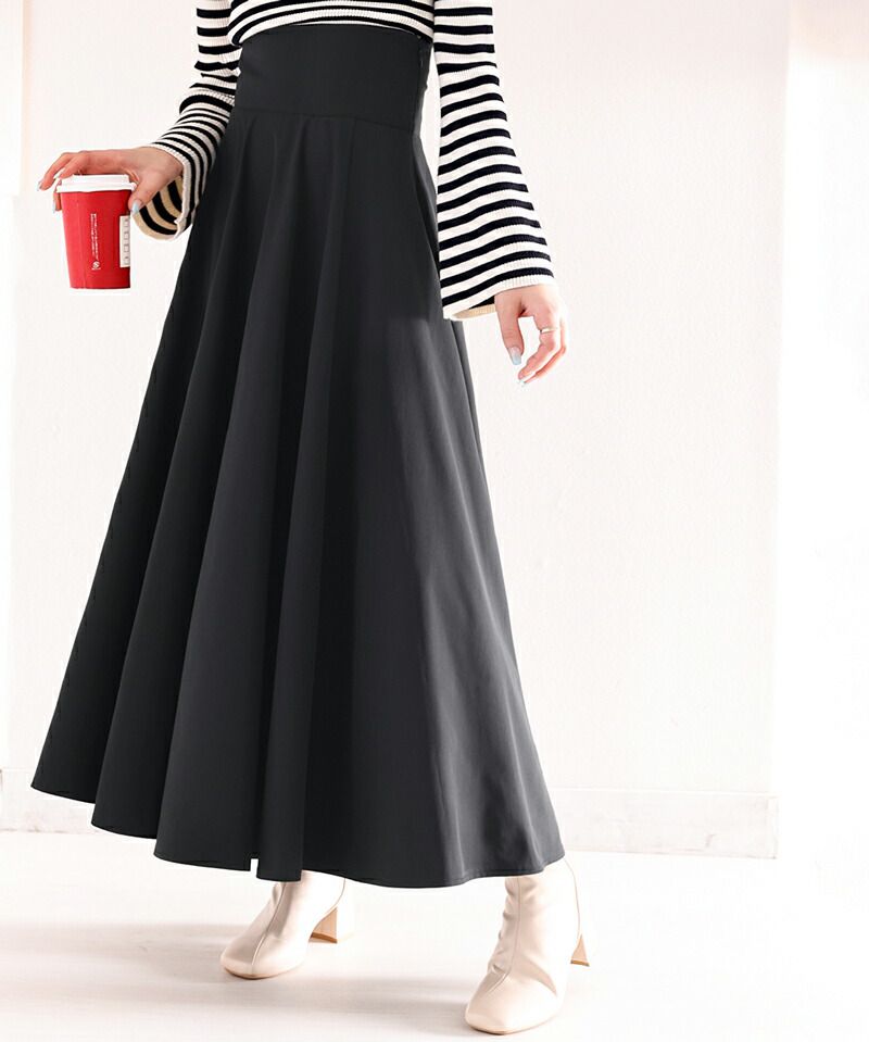 日本 Classical Elf - 百搭收腰設計修身長裙-杏