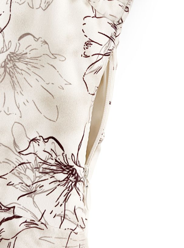 日本 GRL - 開袖設計碎花扭結長袖洋裝-米杏