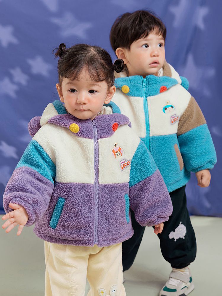 立體造型撞色羊羔絨連帽外套-UFO專員-藍色