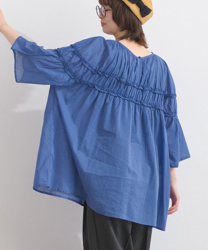 日本 Lupilien - 100%棉 輕盈感皺摺廓形五分袖上衣-藍