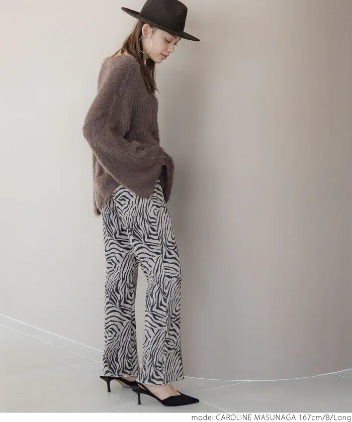 日本 COCA - 時尚彈性細摺垂墜寬褲-斑馬紋