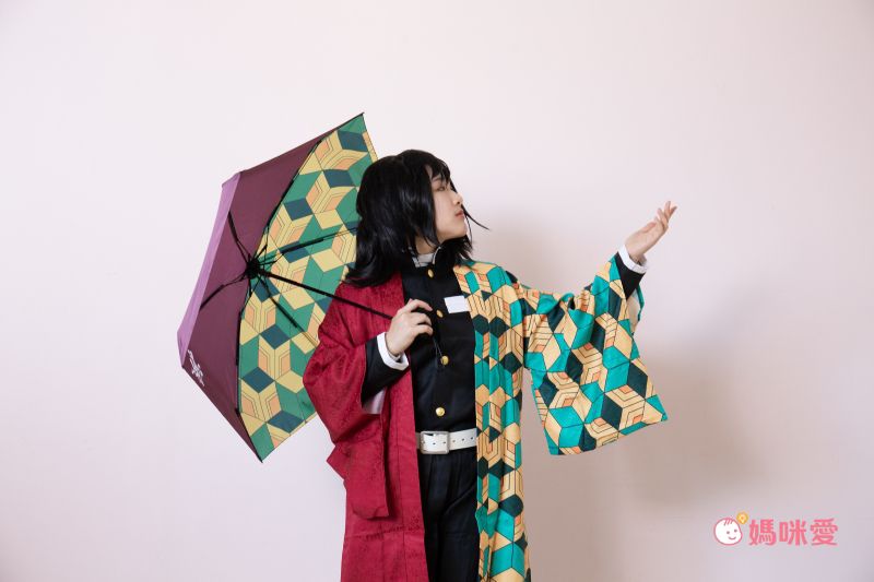 日本代購 - 鬼滅之刃 輕量迷你折疊傘-富岡義勇 (長17cm)