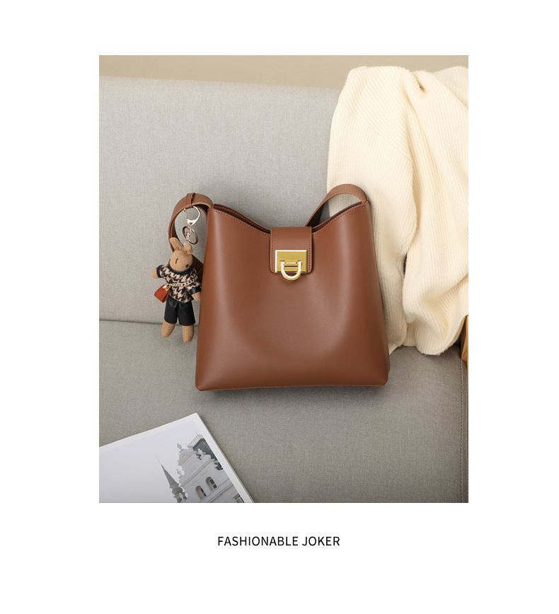 真皮時尚水桶包/單肩斜背包-棕色 (27.5x22.5x10.5cm)