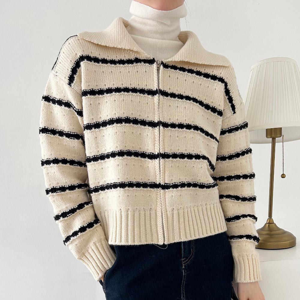 勾線條紋針織翻領外套-米白底X黑 (FREE)