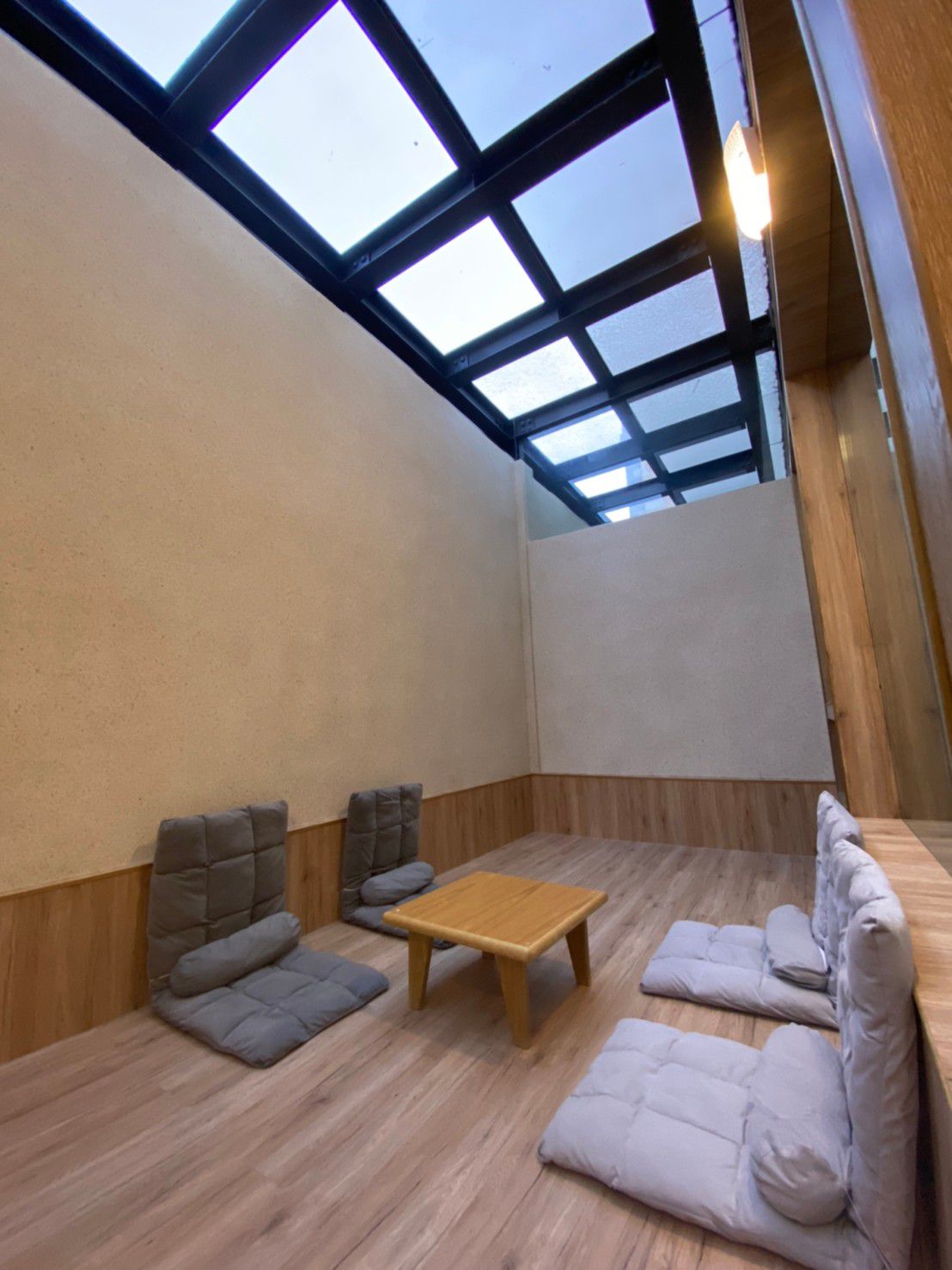 南投清境【宇星山莊】平日2大2小一泊一食住宿券