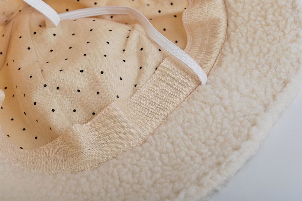 毛絨絨毛帽-蝴蝶結