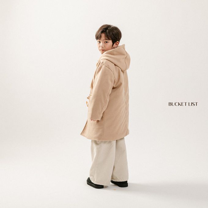 韓國 BUCKET LIST - 經典牛角釦鋪棉連帽大衣-黑藍