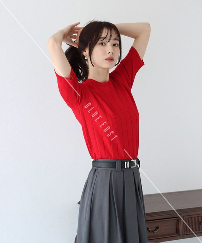 日本 BLUE EAST - 羅紋彈性薄針織五分袖上衣-薄荷綠