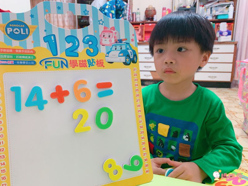 迪士尼 / 佩佩豬 / 波力貼紙書、磁鐵書❤多款卡通人物授權遊戲書➤佛系價格好入手！