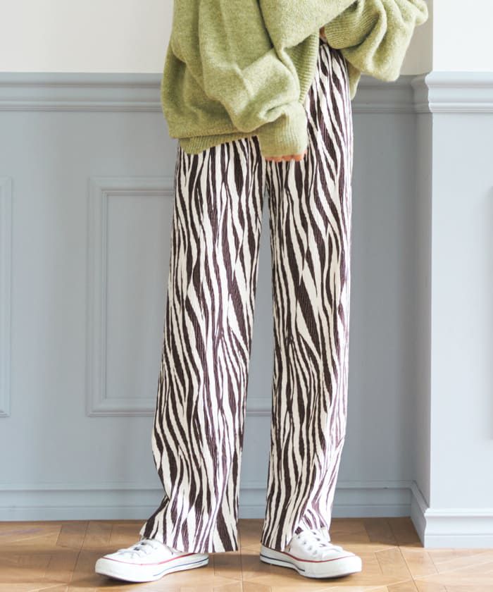 日本 COCA - 時尚斑馬紋垂墜長褲-摩卡