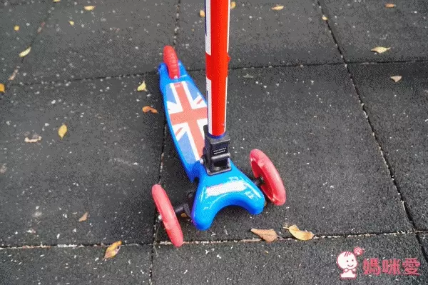 英國 Kiddimoto - 炫光摺疊滑板車Plus-粉紅邦妮 (95~140cm/40kg內)