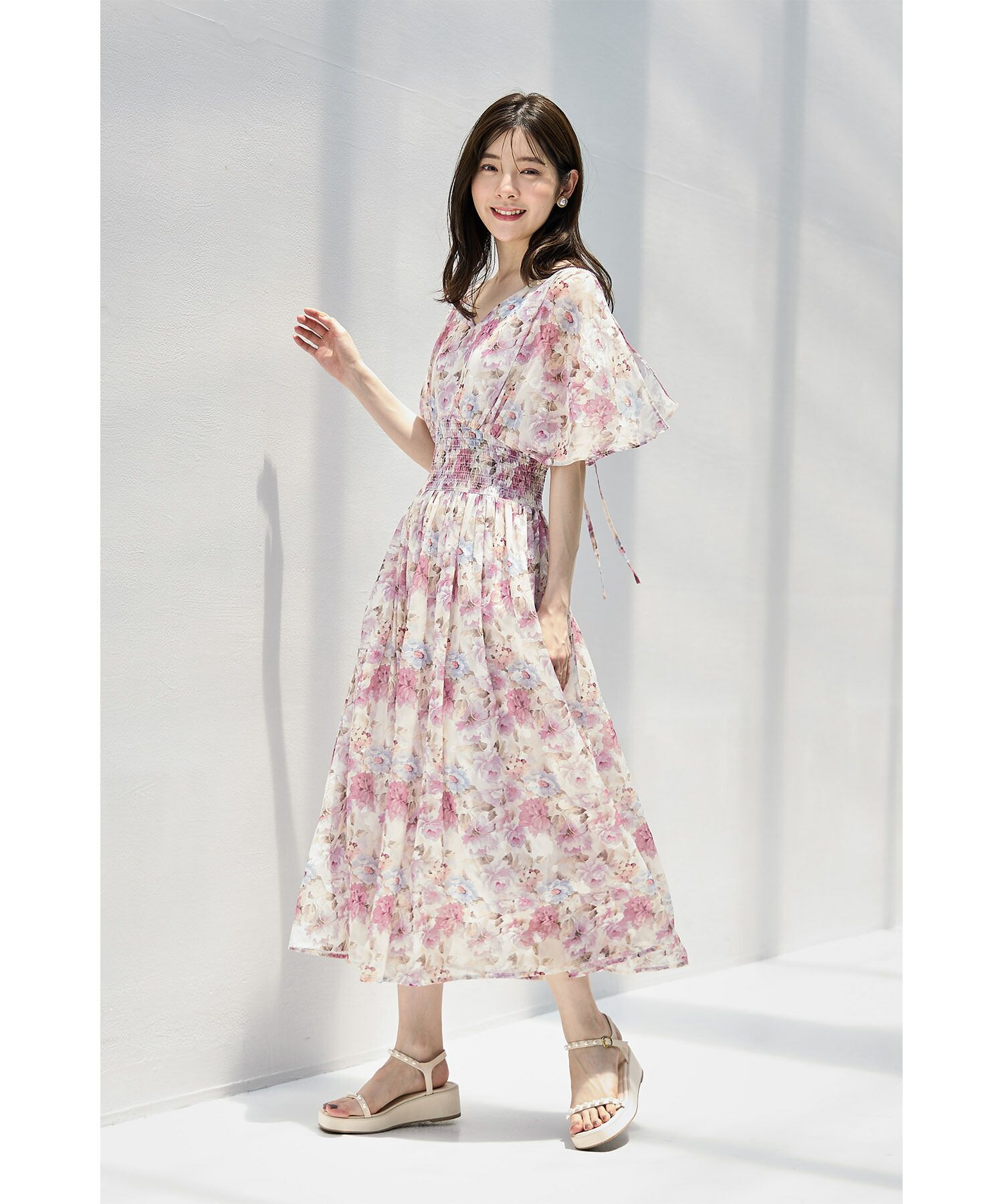 日本 tocco-closet - 後綁帶浪漫暈染碎花雪紡洋裝-水藍