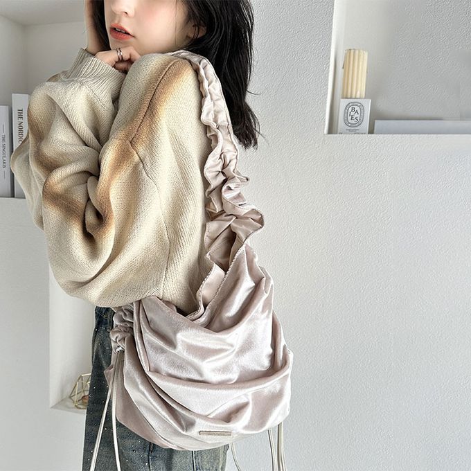 日本 Classical Elf - mily bilet 時尚絲絨皺摺肩背包-神秘黑