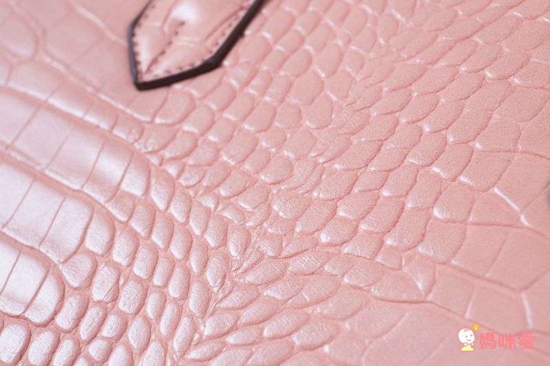 ★ 日本空運金釦絲巾包 #全團免運 ★