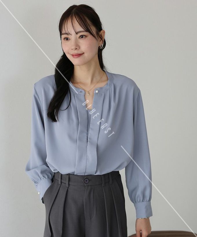 日本 BLUE EAST - 2way領知性整潔感打褶長袖上衣-珍珠袖扣-炭灰