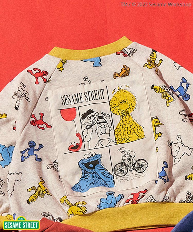 日本 apres les cours - 聯名限定 芝麻街印花大學T-米黃