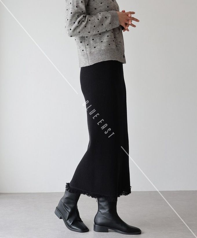 日本 BLUE EAST - 微閃亮羅紋針織流蘇開叉鉛筆裙-黑