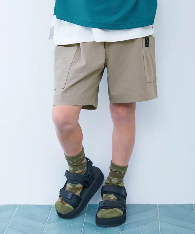 日本 devirock - [快乾防皺] 防污可烘舒適機能短褲-大口袋-黃綠