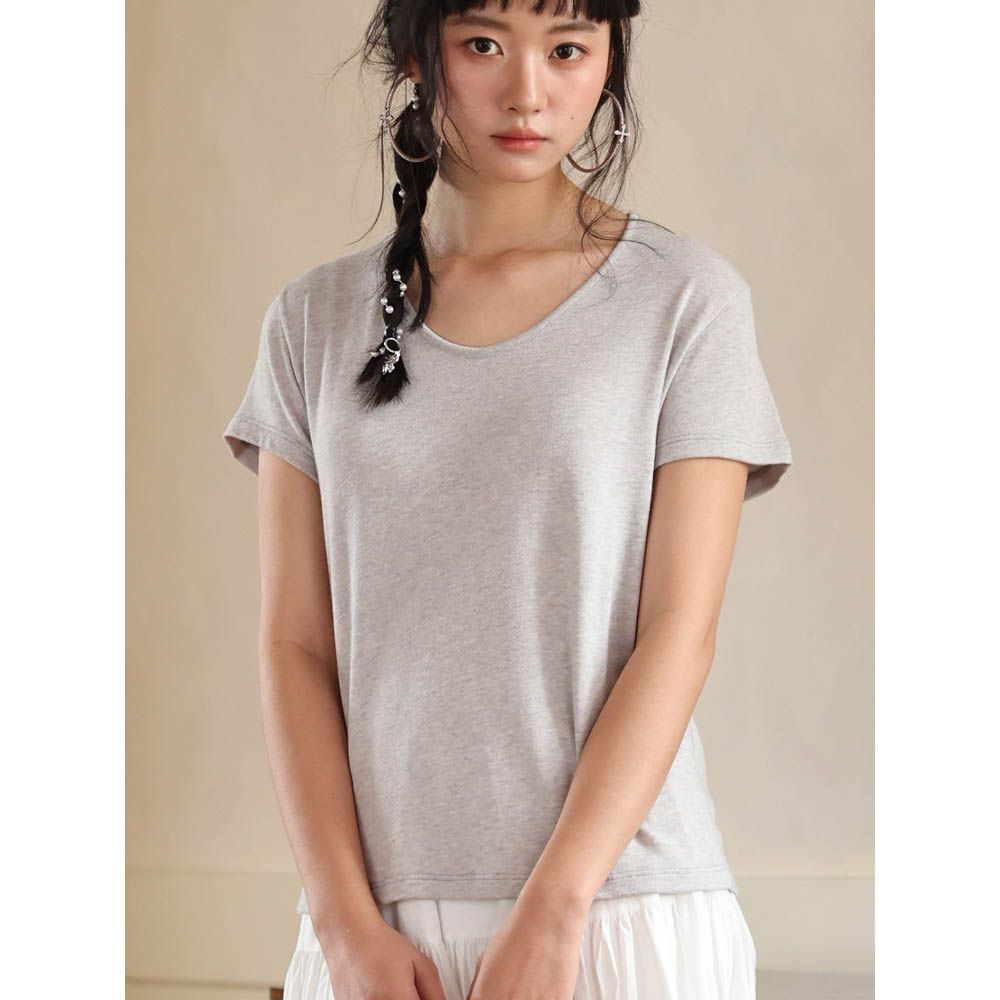 天絲亞麻修飾鵝蛋領針織短袖上衣-清灰